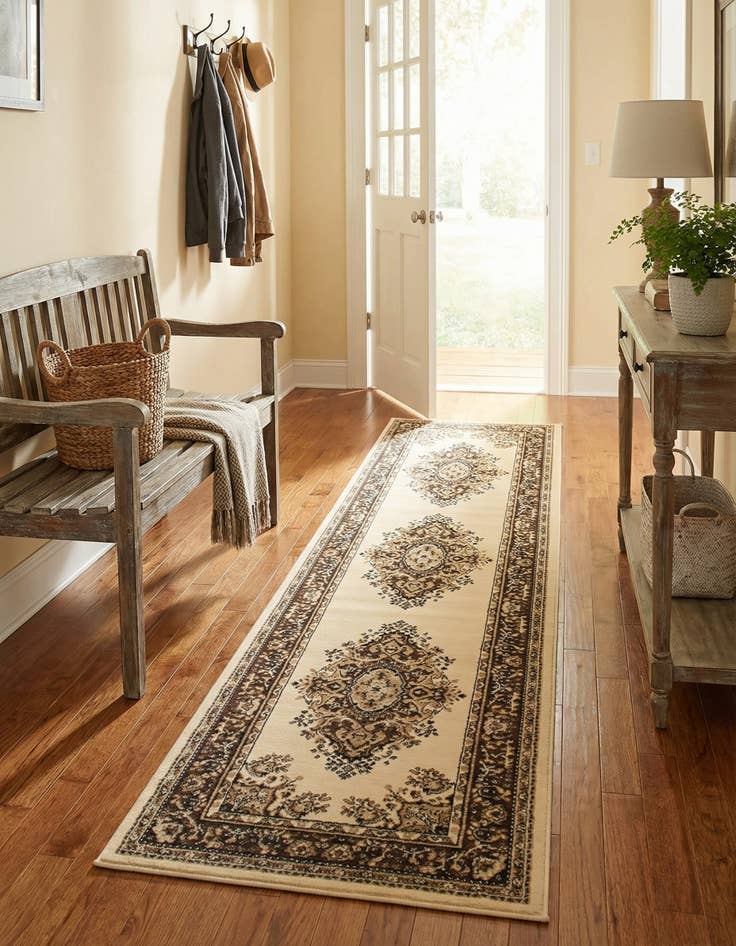 Detail image of 2' 7 x 10' Mashad Design Runner Rug