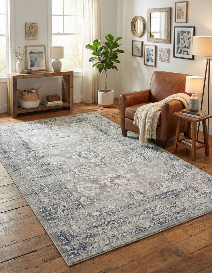 Detail image of 5' x 8' Charleston Rug