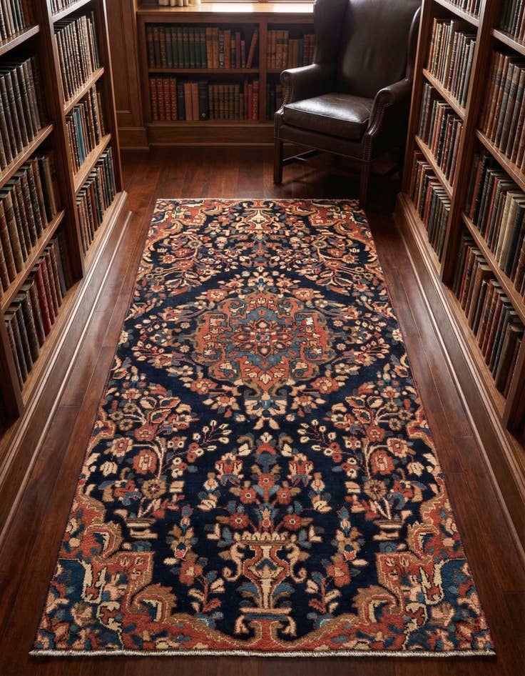 Detail image of 3' 5 x 6' 9 Hamedan Rug