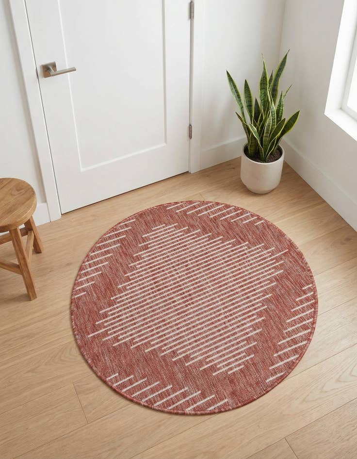 Detail image of 3' x 3'  Washable Modern Indoor / Outdoor Round Rug