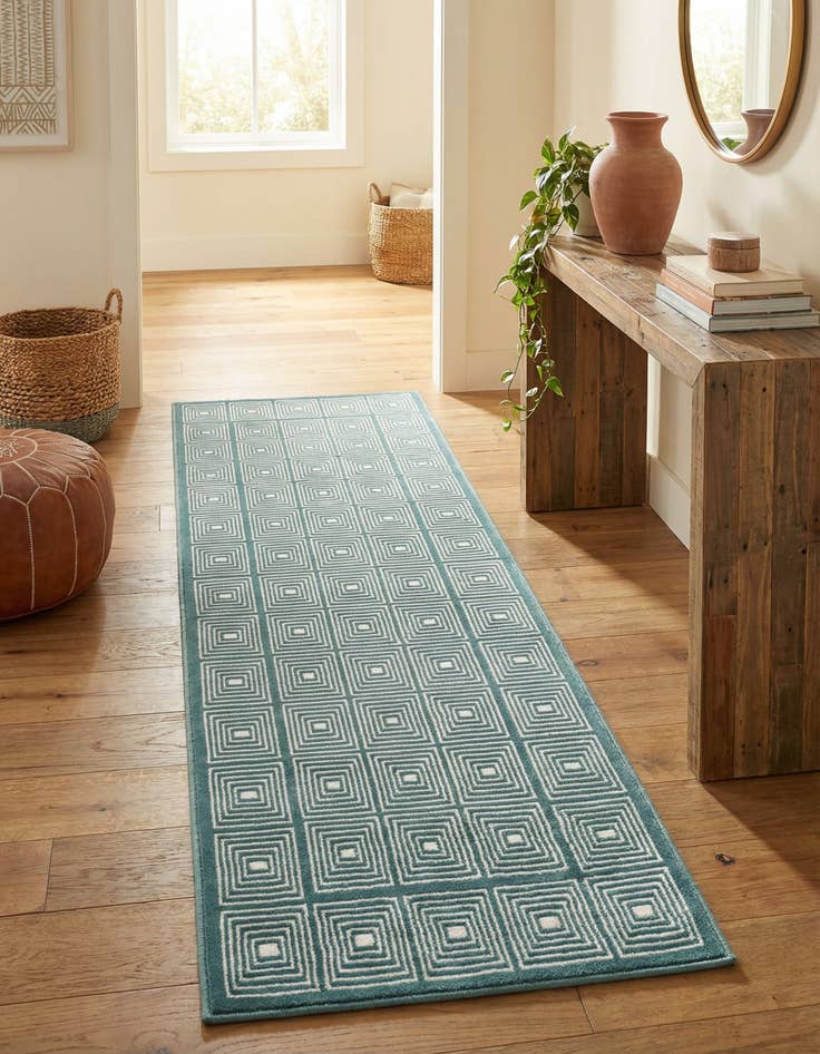 Detail image of 2' x 6' Aakaar Runner Rug