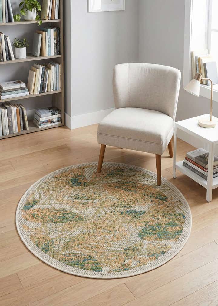 3' 3 x 3' 3 Easy-Clean Baja Indoor / Outdoor Round Rug