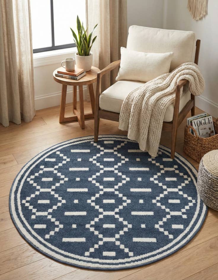 Detail image of 4' x 4' Oslo Round Rug