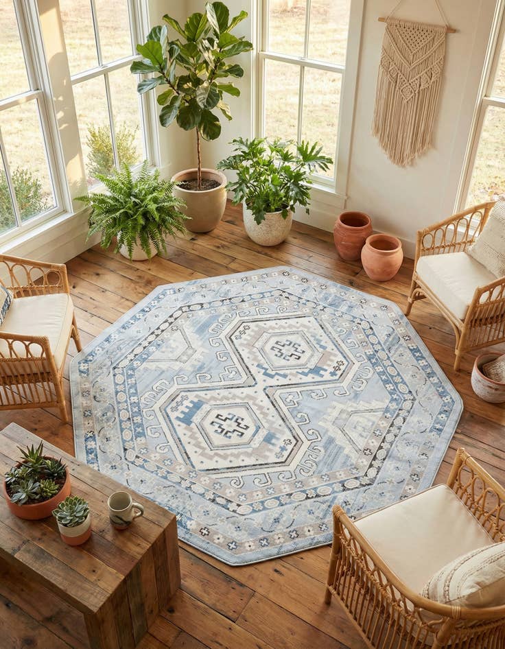 Detail image of 7' 10 x 7' 10 Charlotte Octagon Rug