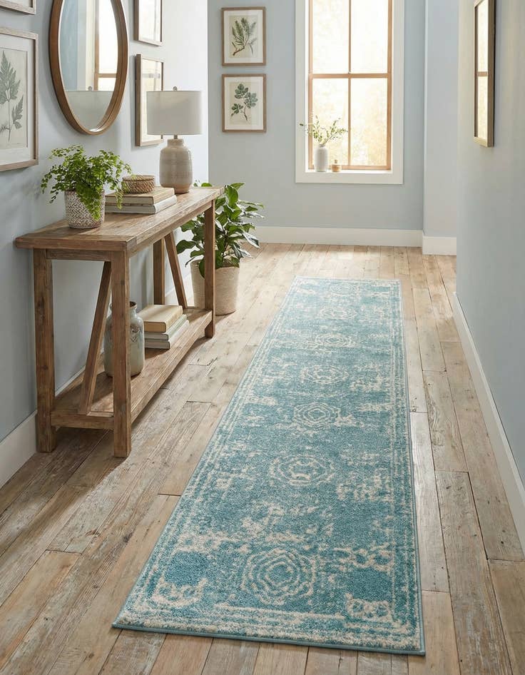Detail image of 2' 7 x 12' Dover Runner Rug