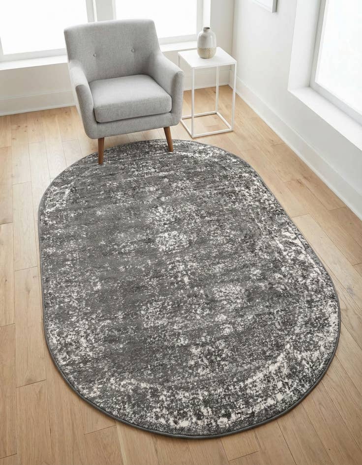 Detail image of 3' x 5' 3 Monaco Oval Rug