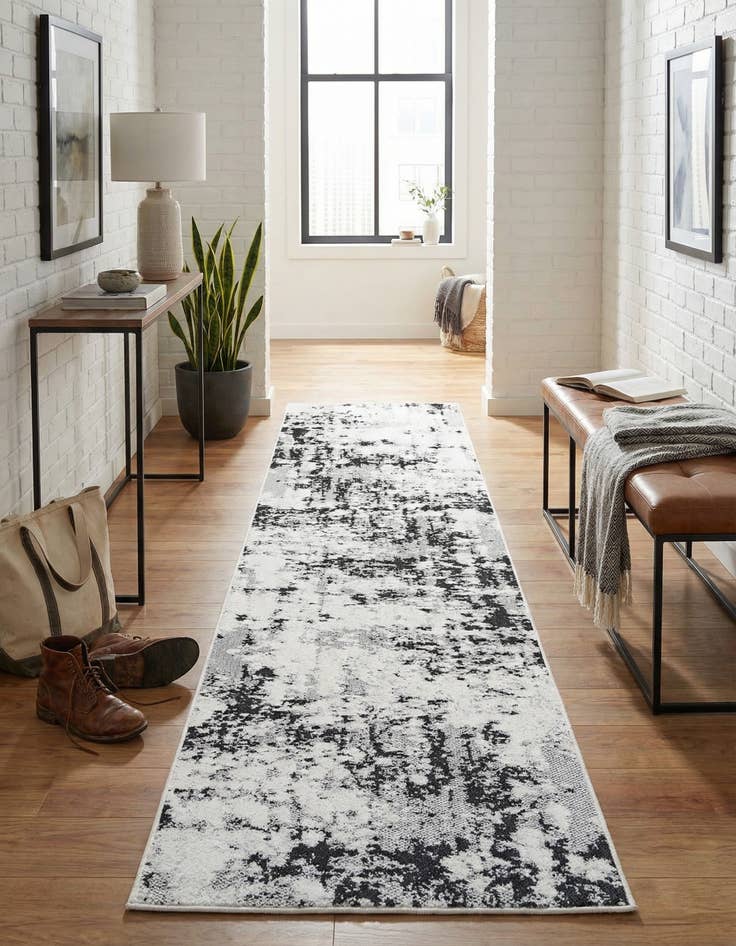 Detail image of 2' 7 x 12' Abbey Runner Rug