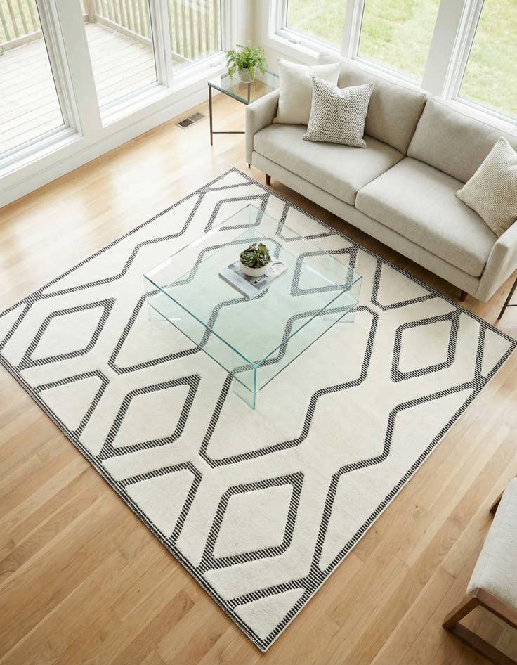 Detail image of 7' 10 x 7' 10 Prismatic Square Rug