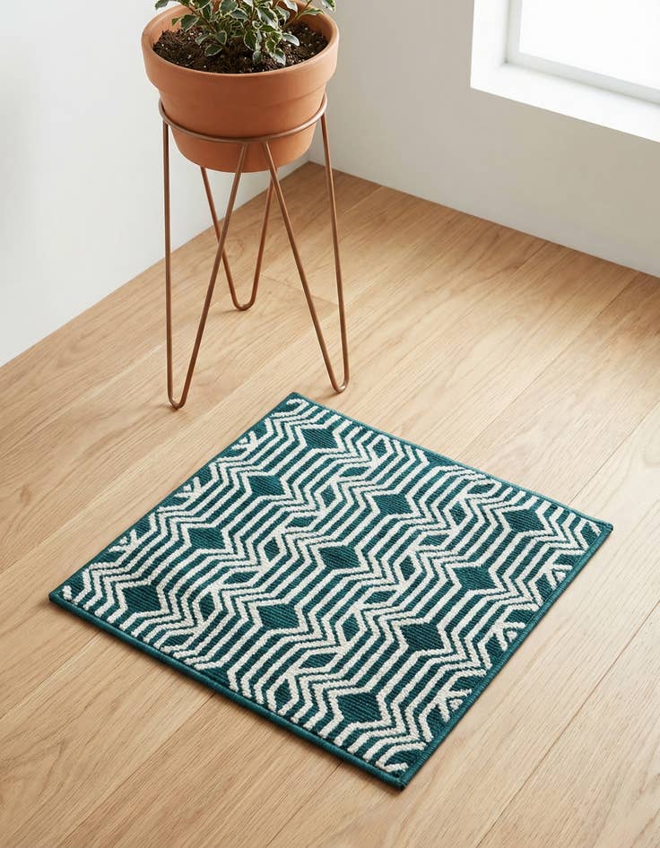 Detail image of 1' 4 x 1' 4 Vince Camuto Sample Rug