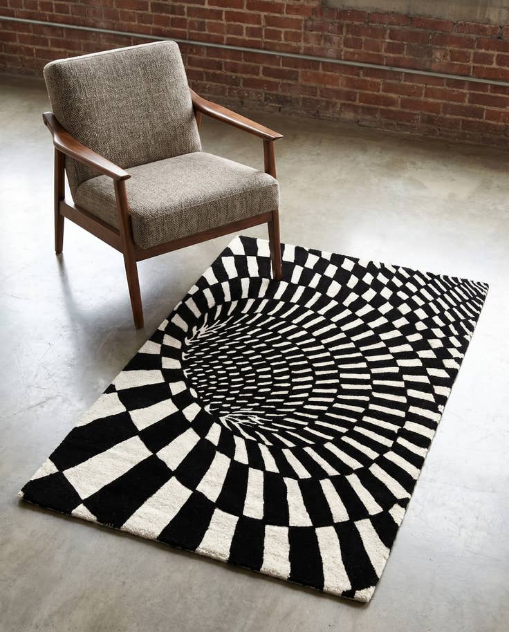 Detail image of 3' 3 x 5' 3 Vortex Wool Rug