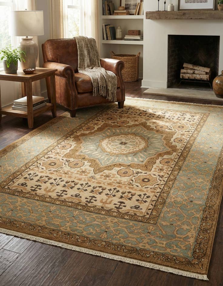 Detail image of 6' x 9' Mamluk Rug