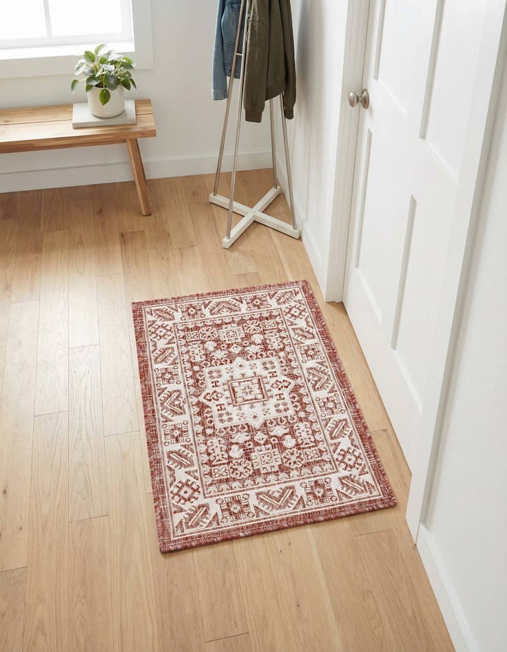 Detail image of 2' x 3' Washable Aztec Indoor / Outdoor Rug