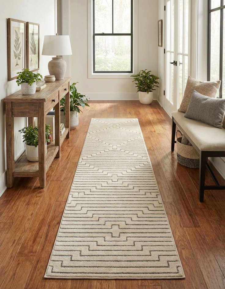 Detail image of 2' 7 x 12' Vogue Geo Runner Rug