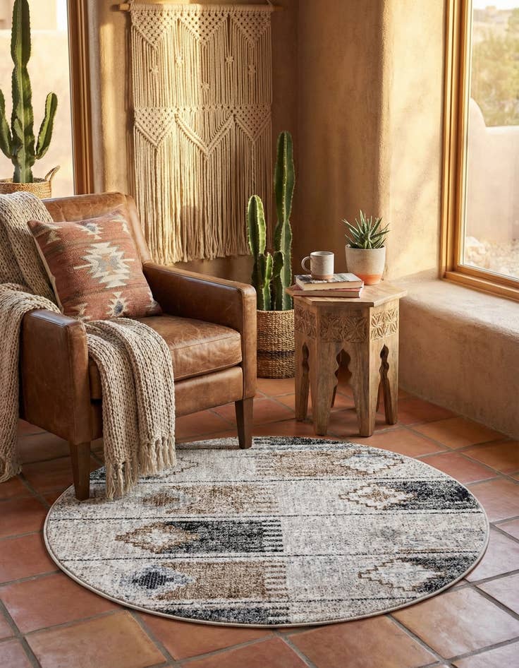 Detail image of 3' 3 x 3' 3 Eco Southwestern Round Rug