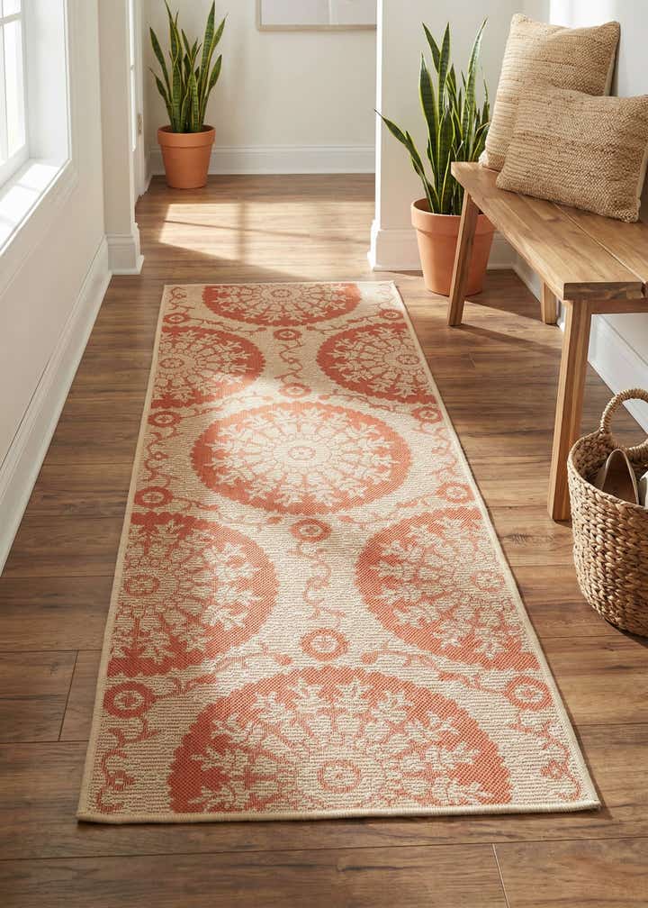 2' 2 x 6' Easy-Clean Botanical Indoor / Outdoor Runner Rug