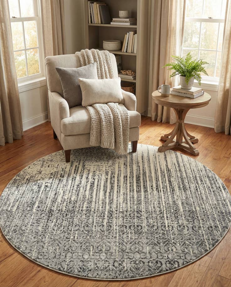 Detail image of 6' x 6' Angelica Round Rug