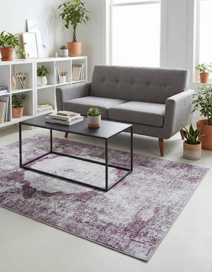 Detail image of 4' x 6'  Washable Yara Rug