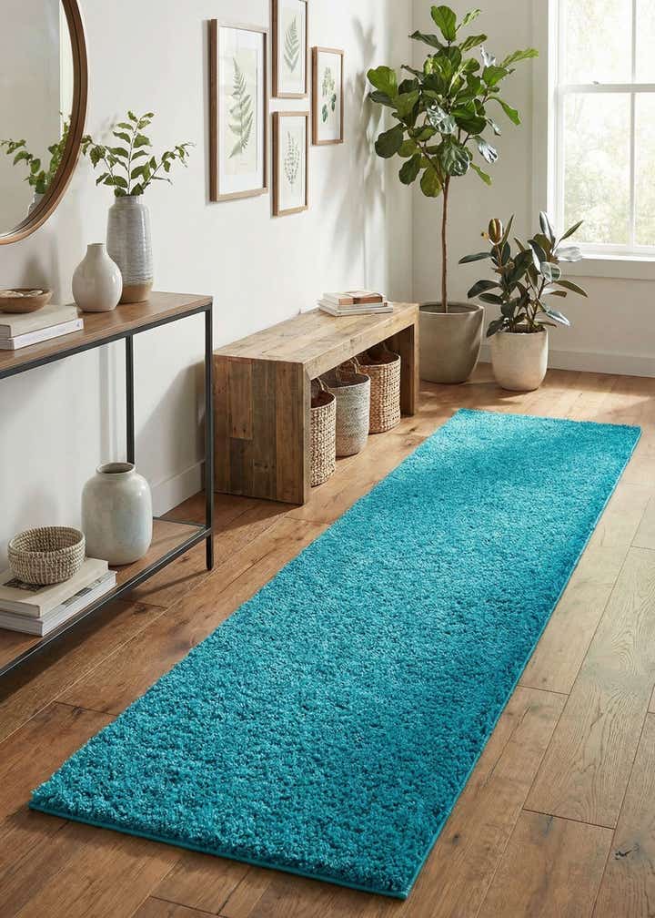 2' 7 x 12' Solid Shag Runner Rug