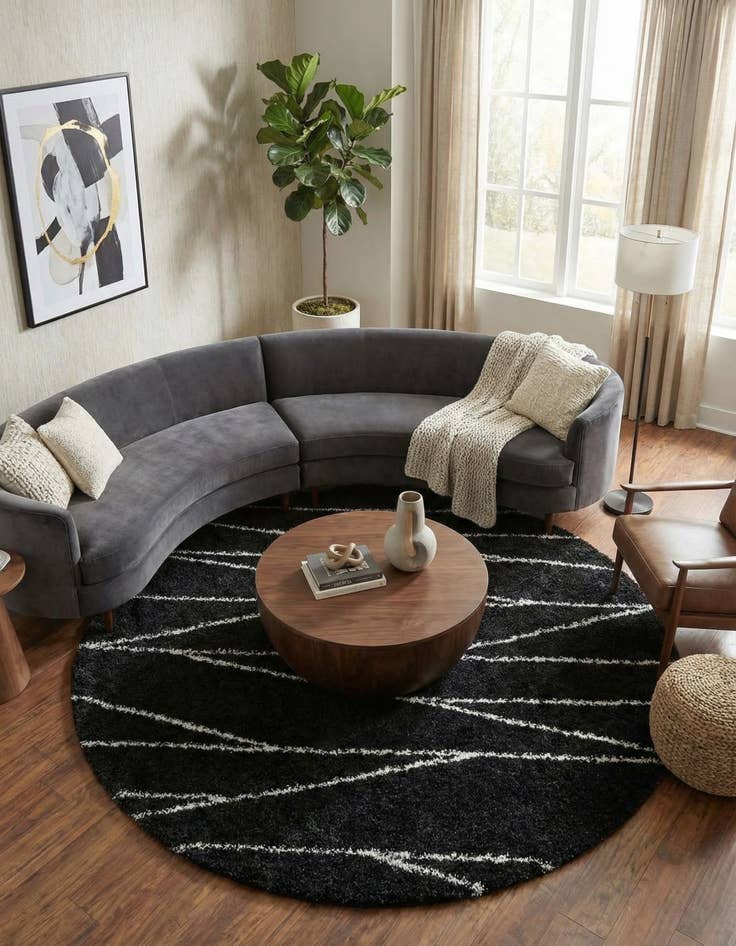 Detail image of 10' x 10' Serenity Shag Round Rug