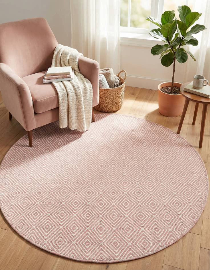 Detail image of 4' 1 x 4' 1  Hand Woven Geo Trellis Flatweave Round Rug