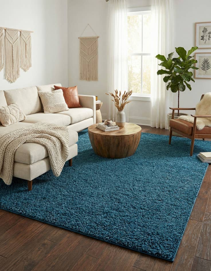 Detail image of 7' x 10' Comfort Solid Shag Rug