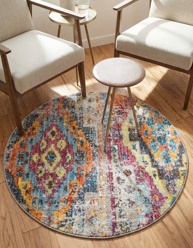 Detail image of 3' 3 x 3' 3 Vega Round Rug