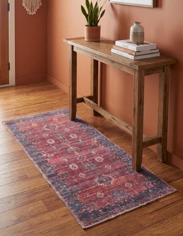 2' x 4' Washable Maahru Runner Rug