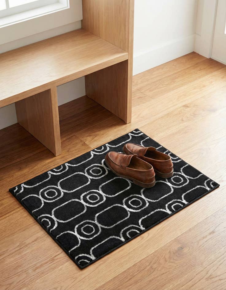 Detail image of 2' x 3' Vogue Geo Rug