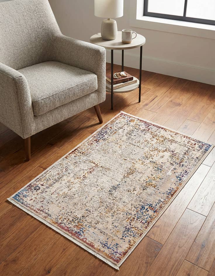 Detail image of 3' 3 x 5' Deepa Rug