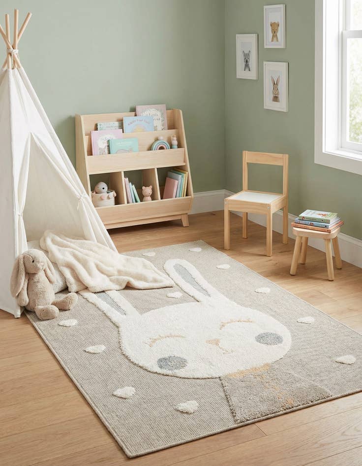 Detail image of 4' x 6' Whimsy Kids Rug