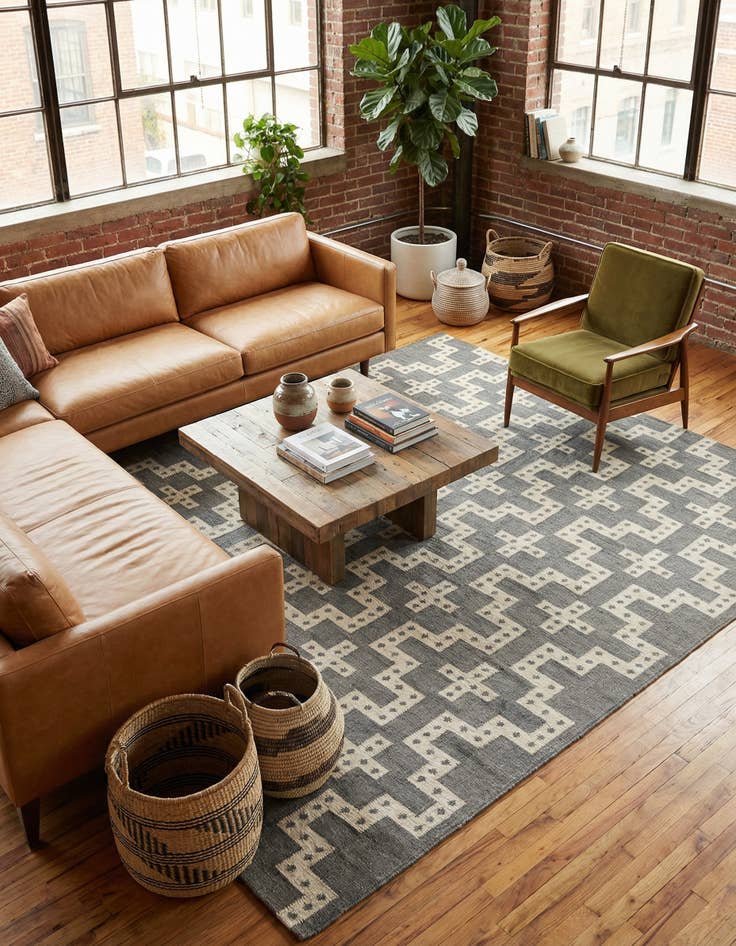 Detail image of 9' x 12' Hand Woven Kilim Wool Rug