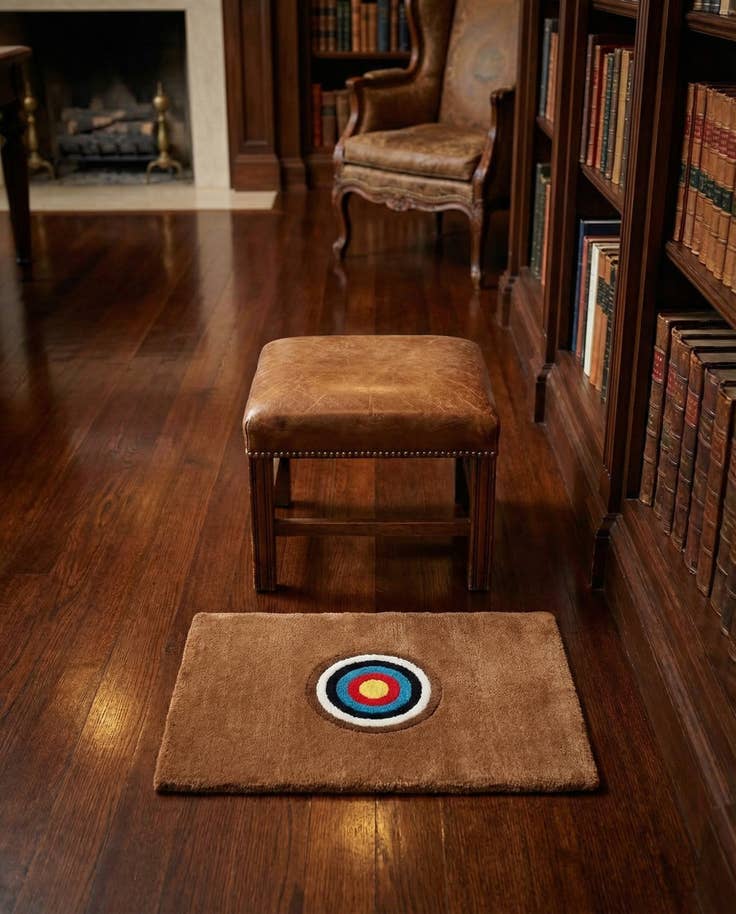 Detail image of 1' 4 x 2' Hand Knotted WM Brown Driver Rug