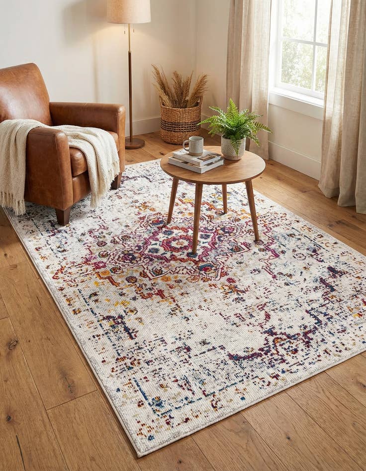 Detail image of 4' x 6' Amulet Rug