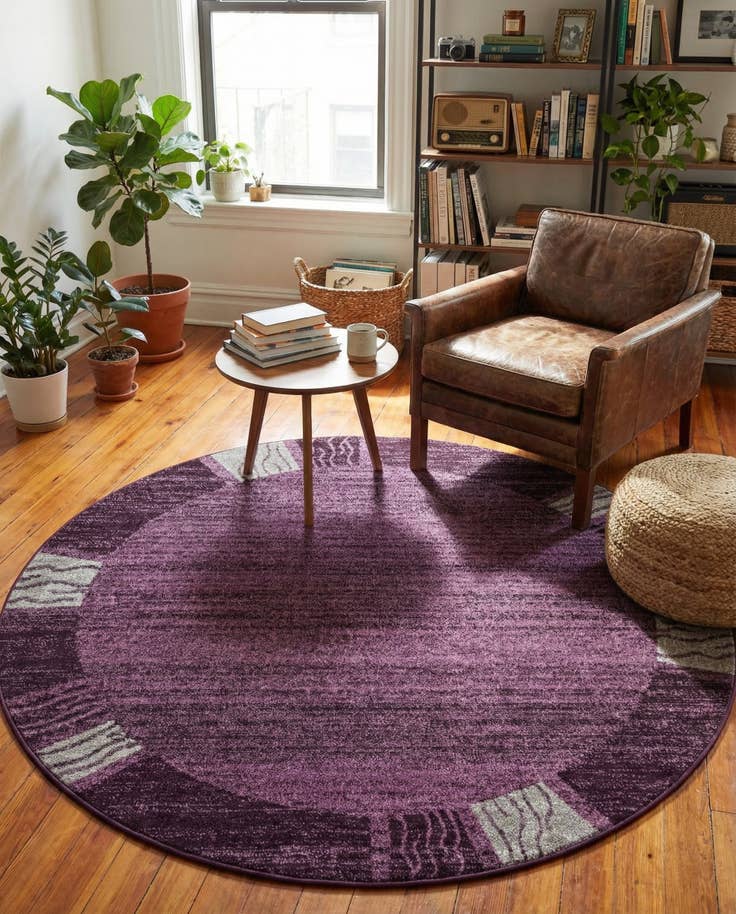 Detail image of 6' x 6' Angelica Round Rug