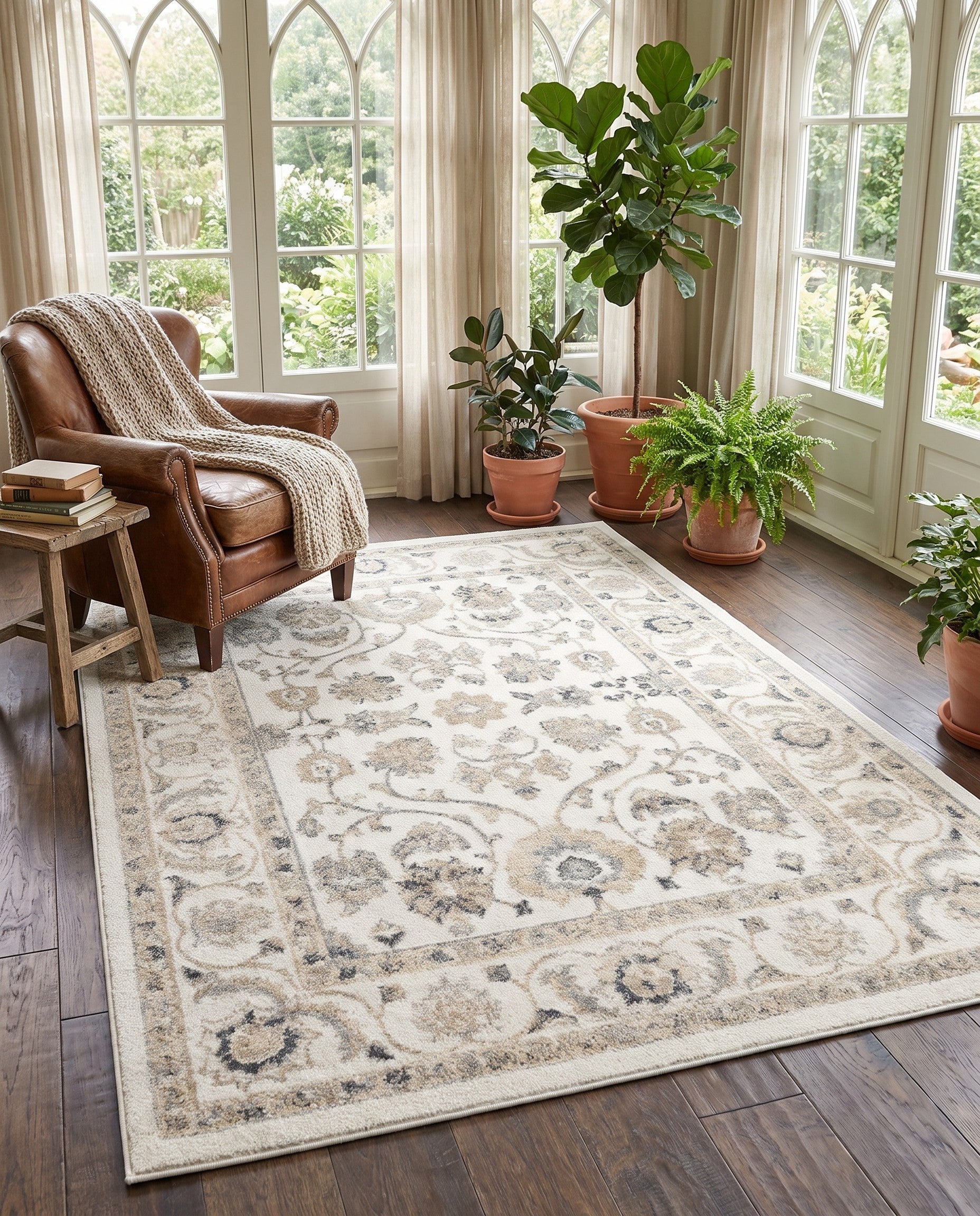 5' x 7' Aurelia Rug