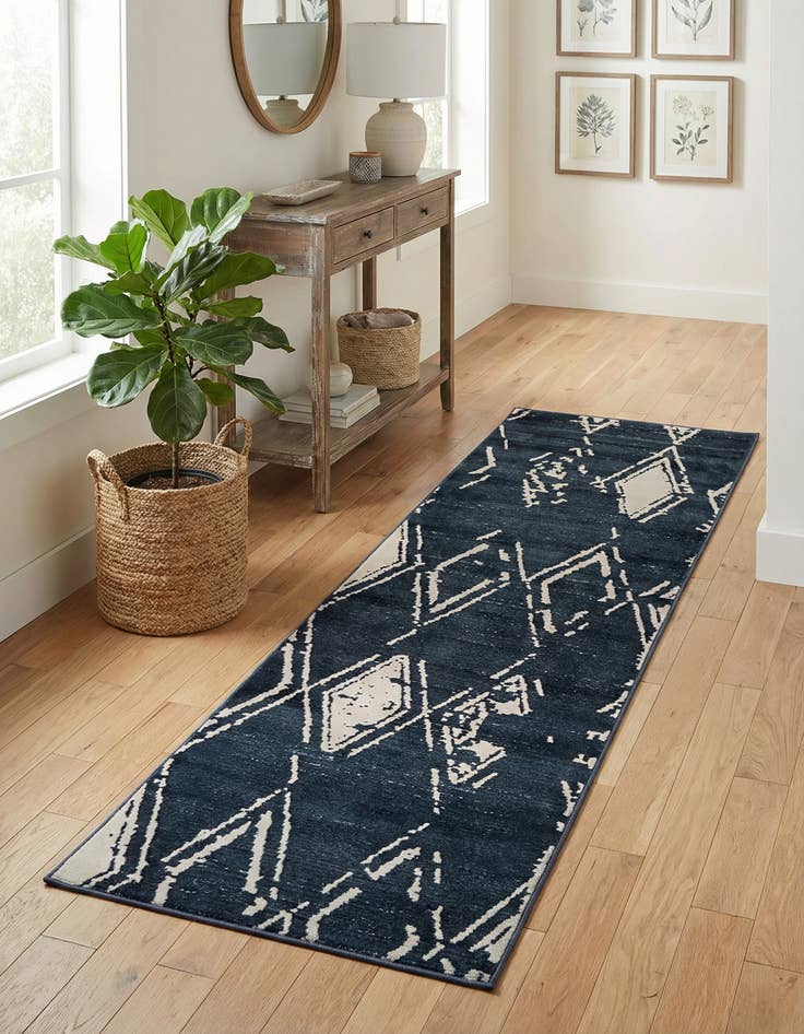 Detail image of Jill Zarin 2' 2 x 6' Uptown Carnegie Hill Runner Rug