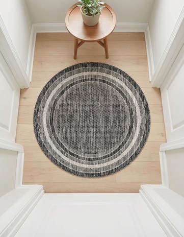 3' x 3' Easy-Clean Border Indoor / Outdoor Round Rug