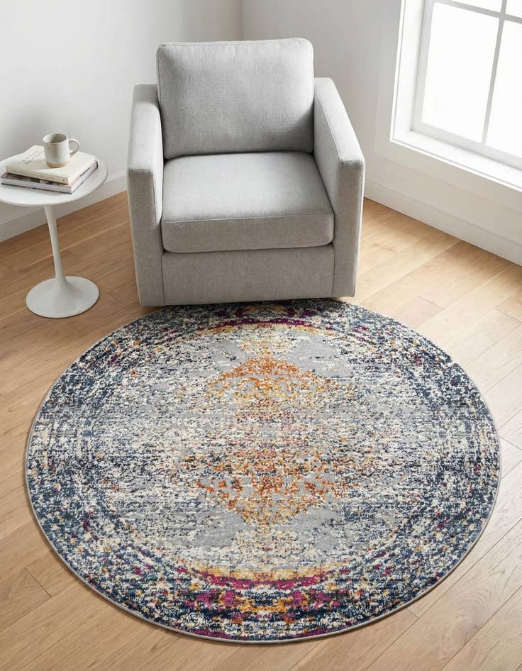 Detail image of 3' 7 x 3' 7 Budapest Round Rug