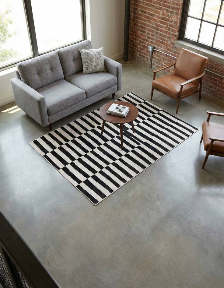 Detail image of 3' 3 x 5' 3 SoHo Rug