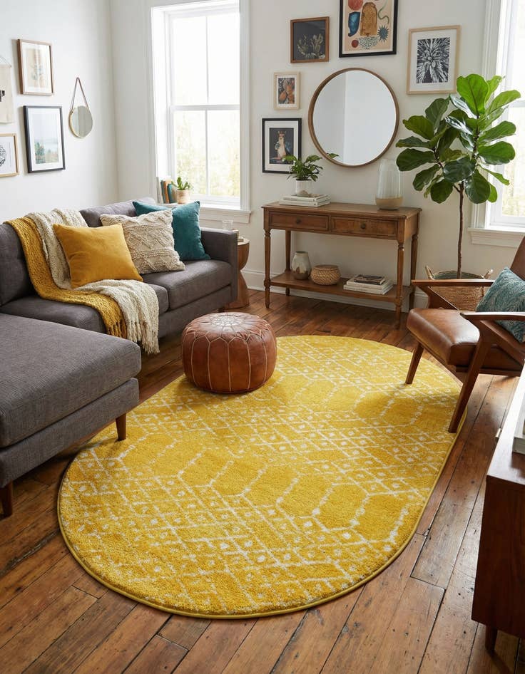 Detail image of 4' x 6' Paxon Trellis Oval Rug