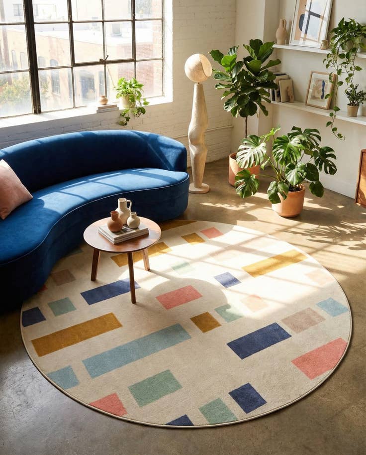 Detail image of 7' x 7' Lotus Round Rug