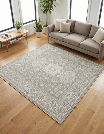 6' x 6' Easy-Clean Aztec Indoor / Outdoor Square Rug