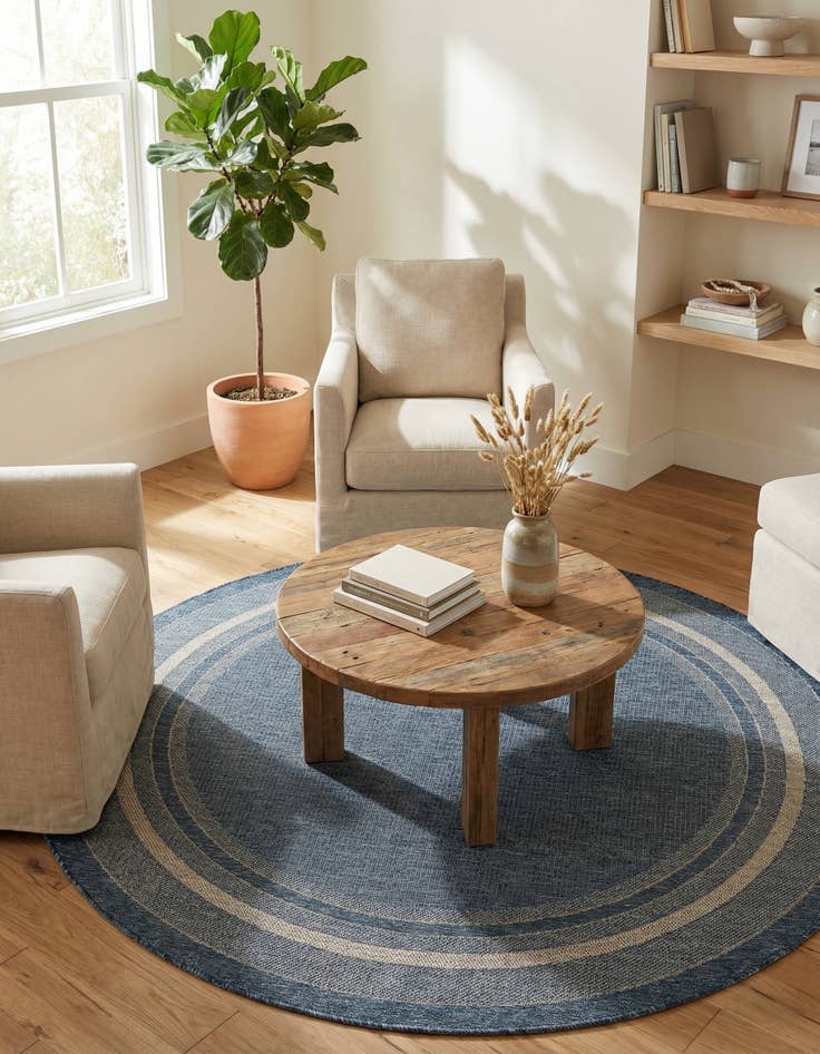 Detail image of 6' x 6' Easy-Clean Border Indoor / Outdoor Round Rug