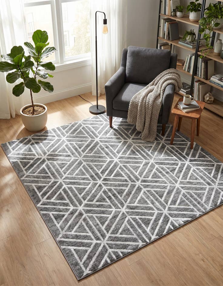 Detail image of 7' x 7' Lattice Trellis Square Rug