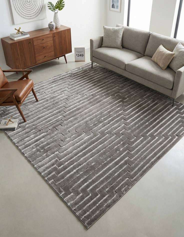 Detail image of 10' x 10' Vogue Geo Square Rug