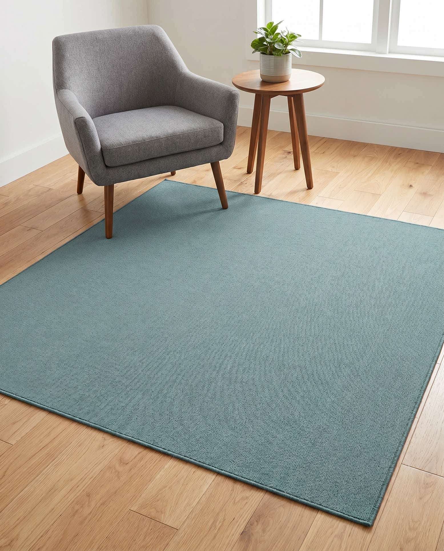 5' 3 x 5' 3 Moroccan Shag Square Rug