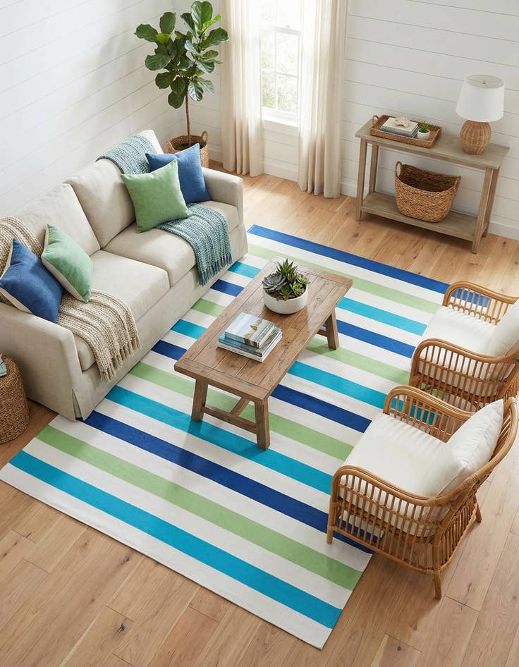 Detail image of 7' 10 x 10' Washable Vista Breeze Indoor / Outdoor Rug
