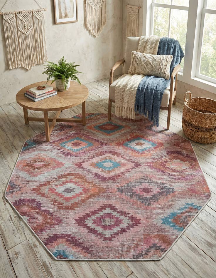 Detail image of 7' 10 x 7' 10  Washable Sisu Octagon Rug