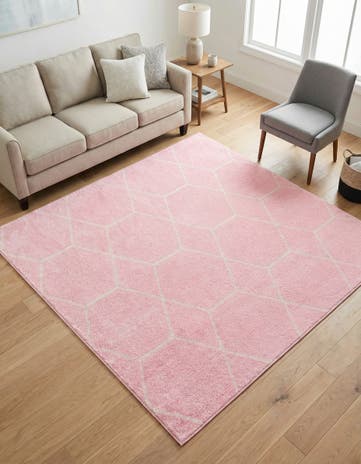 7' x 7' Lattice Frieze Square Rug