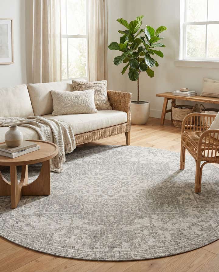 6' 7 x 6' 7 Easy-Clean Jill Zarin Dubai Indoor / Outdoor Round Rug